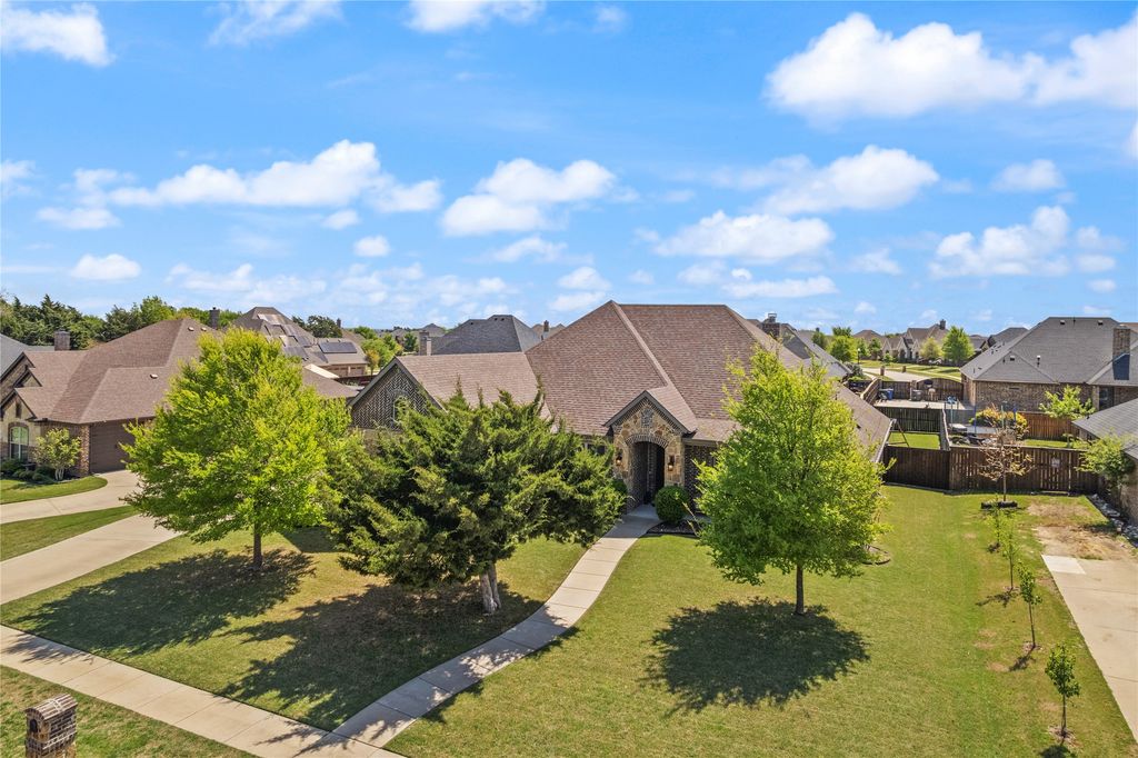 123 Claremont Drive, Ovilla, TX 75154