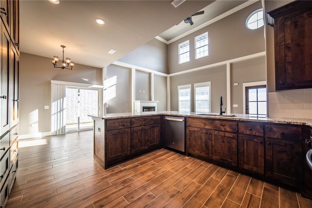 7678 Cadence Lane, Springdale, AR 72762