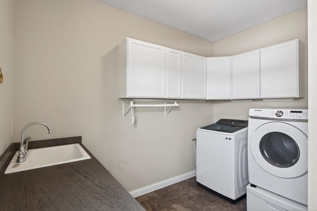 9326 Kagan Circle NE, Otsego, MN 55362