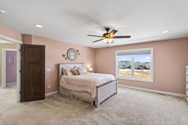 9326 Kagan Circle NE, Otsego, MN 55362