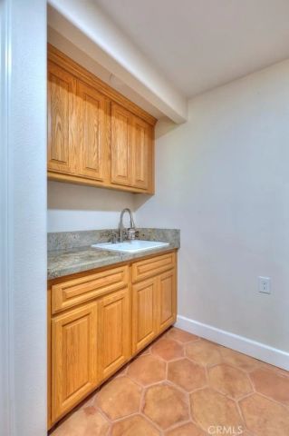 11714 Livingston Cressey, Livingston, CA 95334