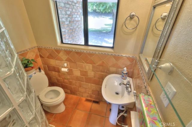 11714 Livingston Cressey, Livingston, CA 95334
