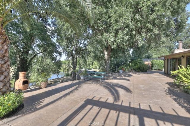 11714 Livingston Cressey, Livingston, CA 95334