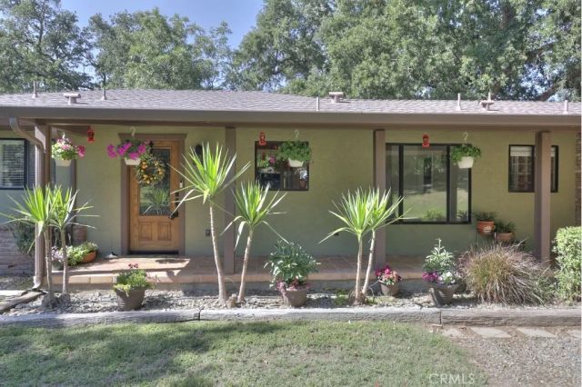 11714 Livingston Cressey, Livingston, CA 95334