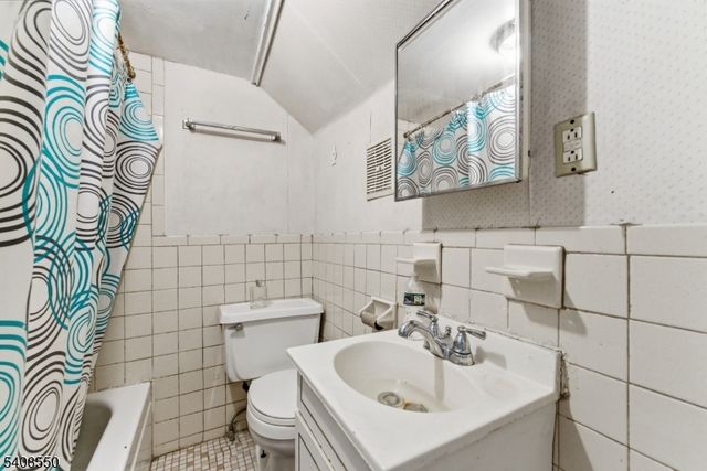 1602 Bayview Ave, Hillside Twp., NJ 07205
