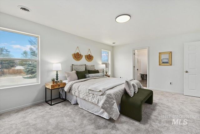 8196 W Grubstake St, Boise, ID 83709