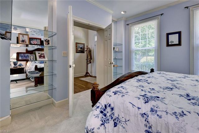 213 Dogleg DR, Williamsburg, VA 23188