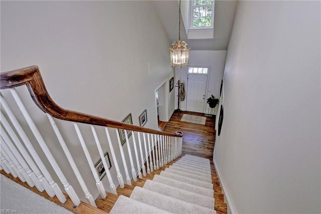 213 Dogleg DR, Williamsburg, VA 23188