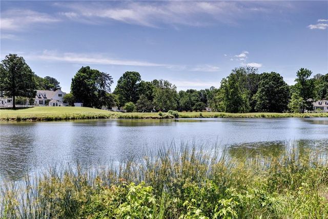 213 Dogleg DR, Williamsburg, VA 23188