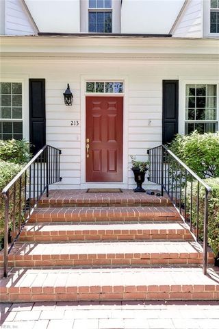 213 Dogleg DR, Williamsburg, VA 23188