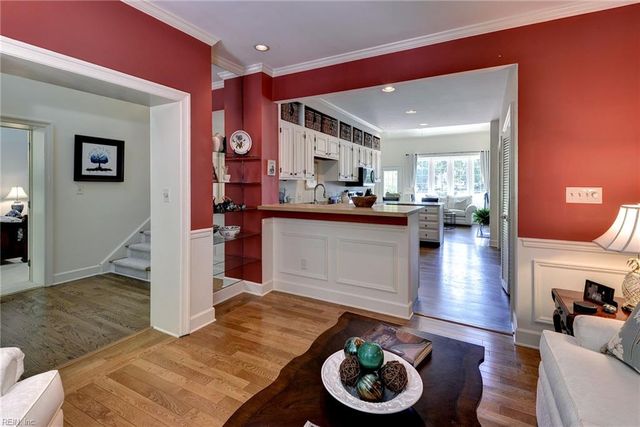 213 Dogleg DR, Williamsburg, VA 23188