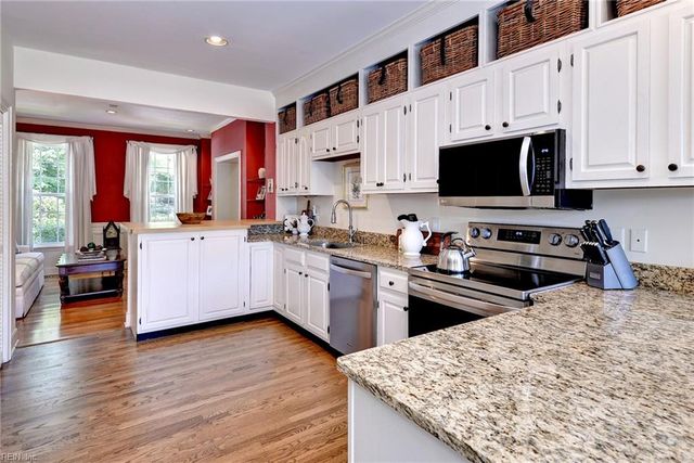 213 Dogleg DR, Williamsburg, VA 23188