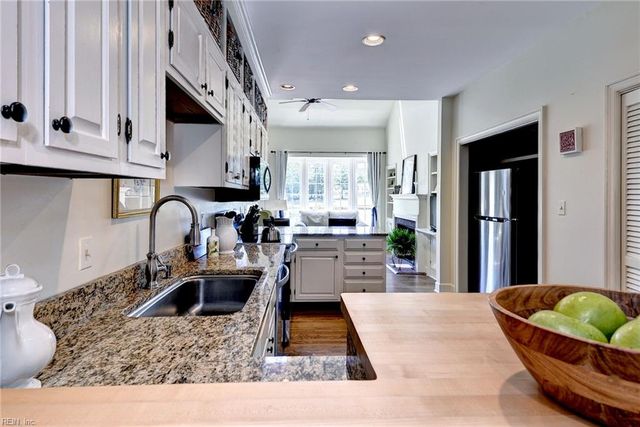 213 Dogleg DR, Williamsburg, VA 23188