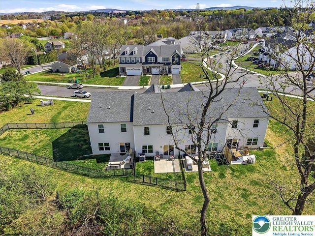 133 Scotty Drive, Easton, PA 18045