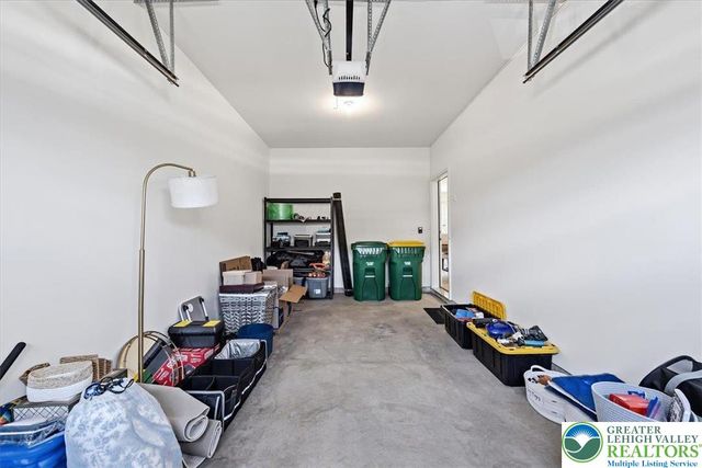 133 Scotty Drive, Easton, PA 18045