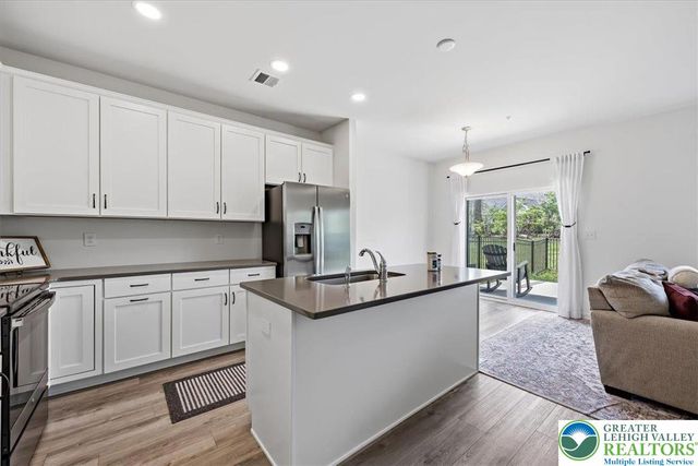 133 Scotty Drive, Easton, PA 18045