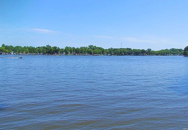 3743 N West Shafer Drive, Monticello, IN 47960