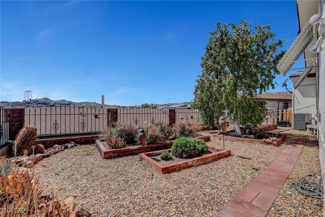 621 Mount Elbert Way, Boulder City, NV 89005