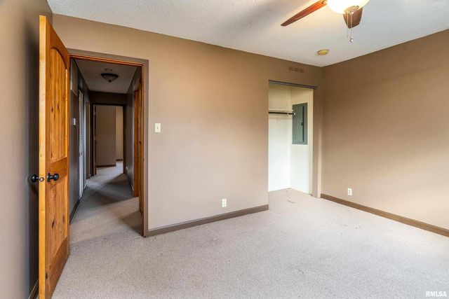 18662 Liberty School Road, Thompsonville, IL 62890