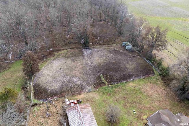 18662 Liberty School Road, Thompsonville, IL 62890