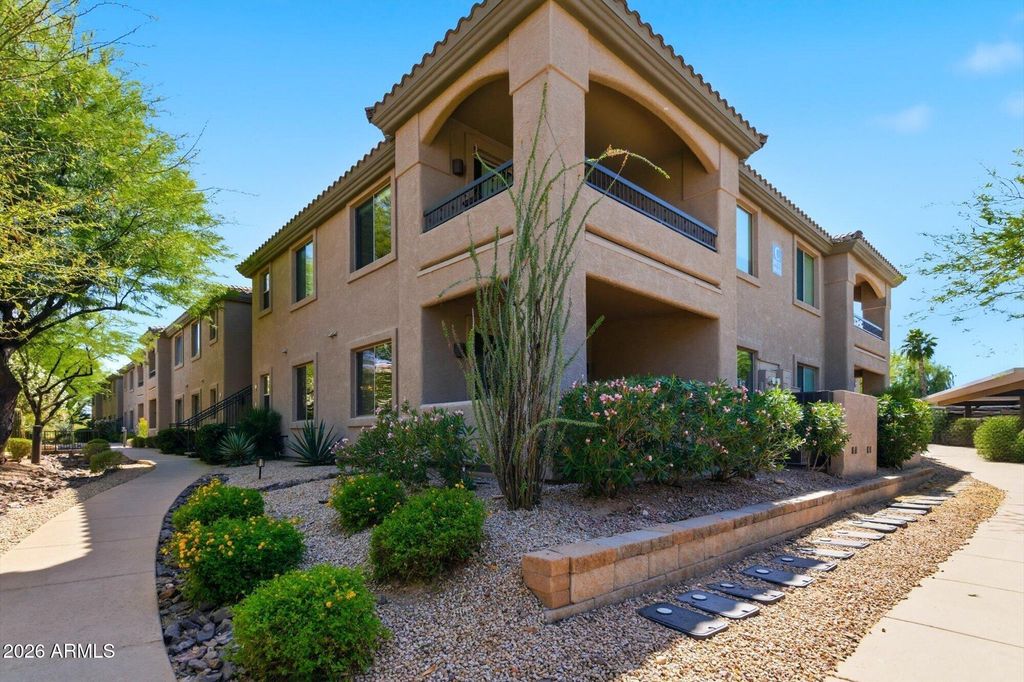 14815 N FOUNTAIN HILLS Boulevard 112, Fountain Hills, AZ 85268 — exterior