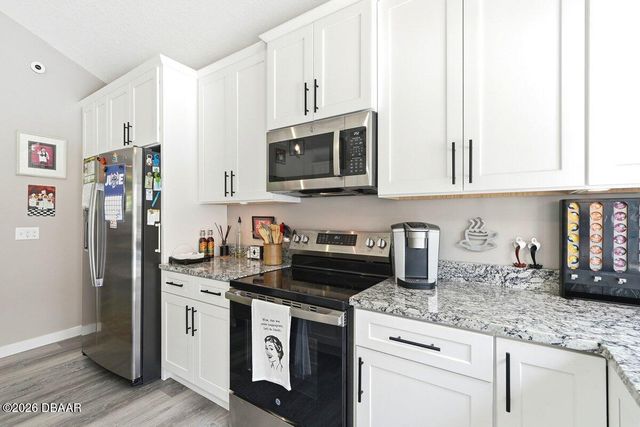 50 Treetop Circle, Ormond Beach, FL 32174