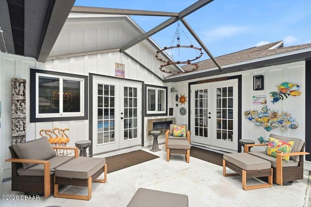 50 Treetop Circle, Ormond Beach, FL 32174