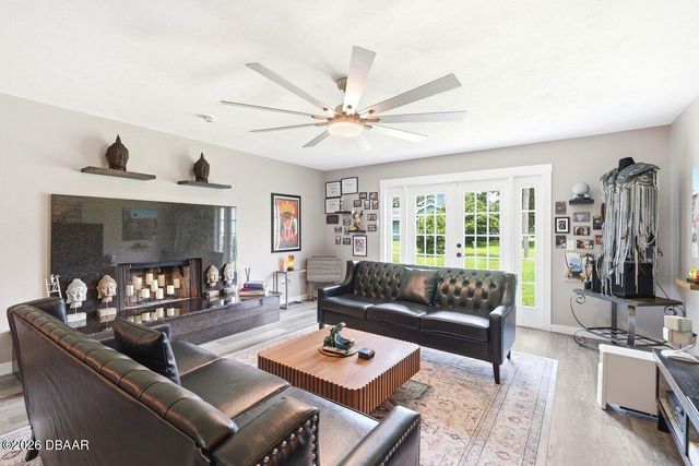 50 Treetop Circle, Ormond Beach, FL 32174