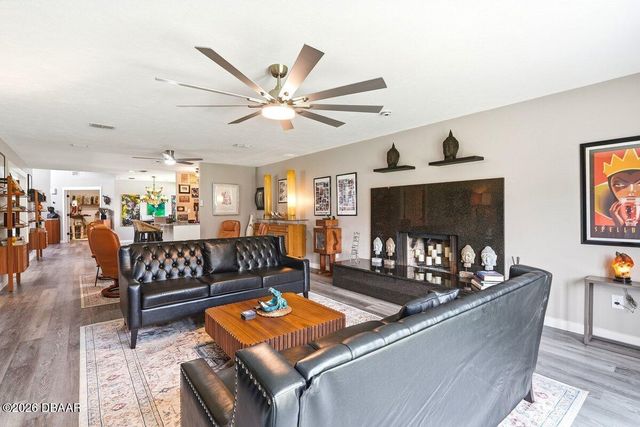 50 Treetop Circle, Ormond Beach, FL 32174