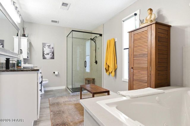 50 Treetop Circle, Ormond Beach, FL 32174