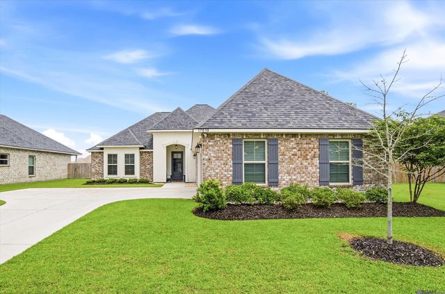 17038 Shearwater Trace, Prairieville, LA 70769