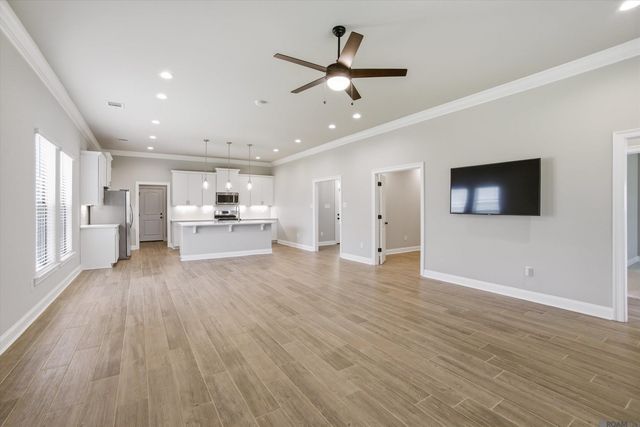 17038 Shearwater Trace, Prairieville, LA 70769