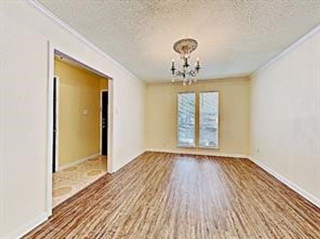 2405 Laredo Court, Arlington, TX 76015