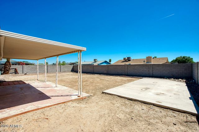 9403 W SUNNYSLOPE Lane, Peoria, AZ 85345