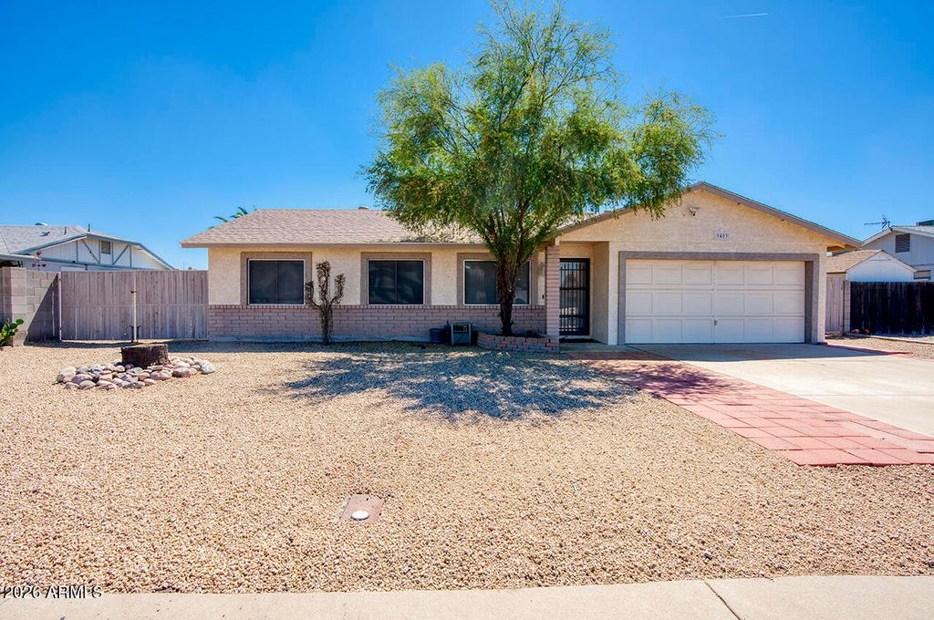 9403 W SUNNYSLOPE Lane, Peoria, AZ 85345