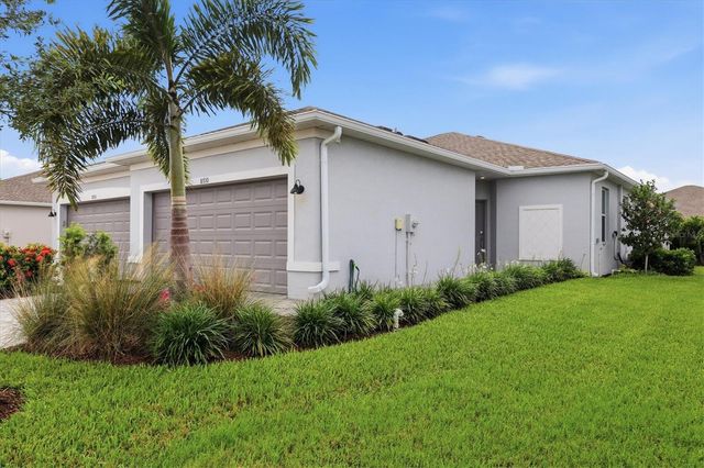 8710 SAINT KITTS CIRCLE, Englewood, FL 34224