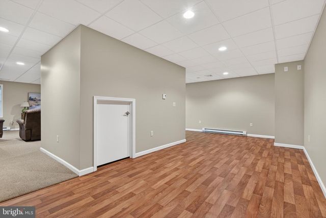 10 SURREY DR, Stevens, PA 17578