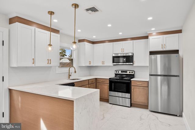 332 SENECA TRL, Browns Mills, NJ 08015