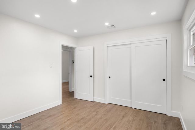 332 SENECA TRL, Browns Mills, NJ 08015