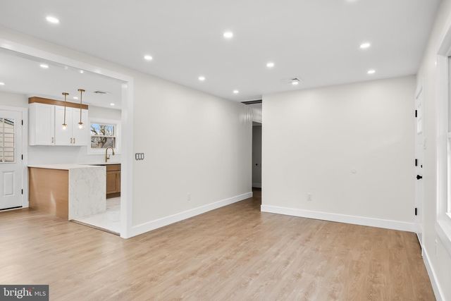 332 SENECA TRL, Browns Mills, NJ 08015