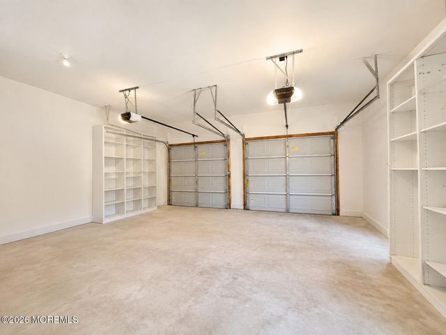 111 Fontaine Court, Monroe, NJ 08831