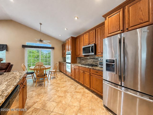 111 Fontaine Court, Monroe, NJ 08831