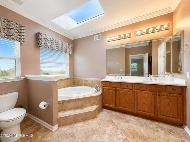 111 Fontaine Court, Monroe, NJ 08831