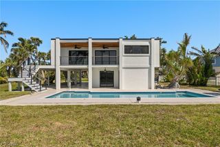 3702 Coquina DR, Sanibel, FL 33957