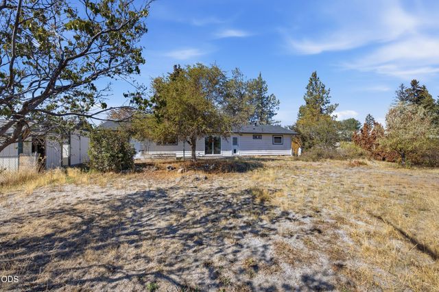 1830 SW 16th Street, Redmond, OR 97756