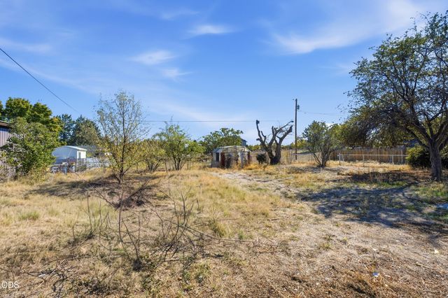 1830 SW 16th Street, Redmond, OR 97756