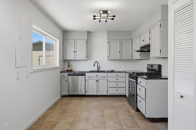 1830 SW 16th Street, Redmond, OR 97756