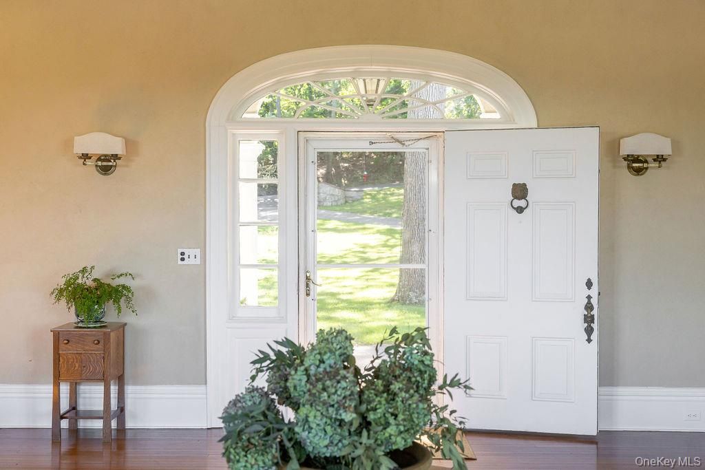 11 Arbutus Lane, Stony Brook, NY 11790 — photo 4