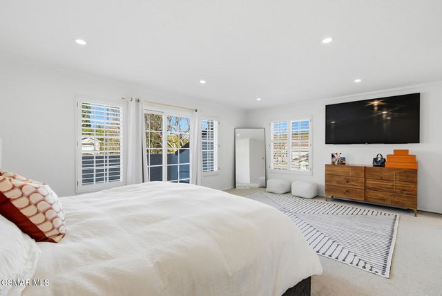 815 Sunstone Street, Westlake Village, CA 91362