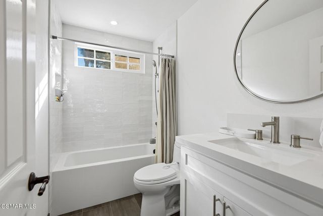 815 Sunstone Street, Westlake Village, CA 91362